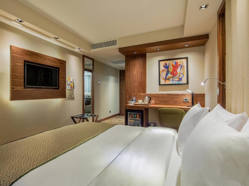Holiday Inn Antalya - Lara, an IHG Hotel