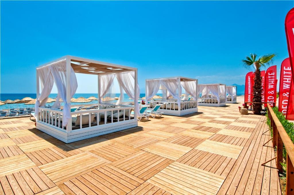 Holiday Inn Antalya - Lara, an IHG Hotel