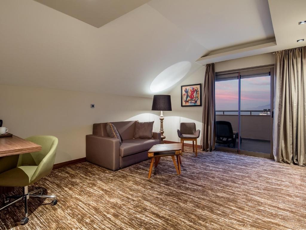 Holiday Inn Antalya - Lara, an IHG Hotel