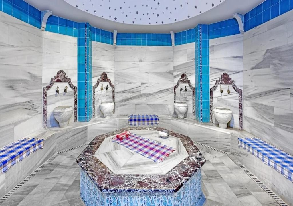 Ozkaymak Falez Hotel