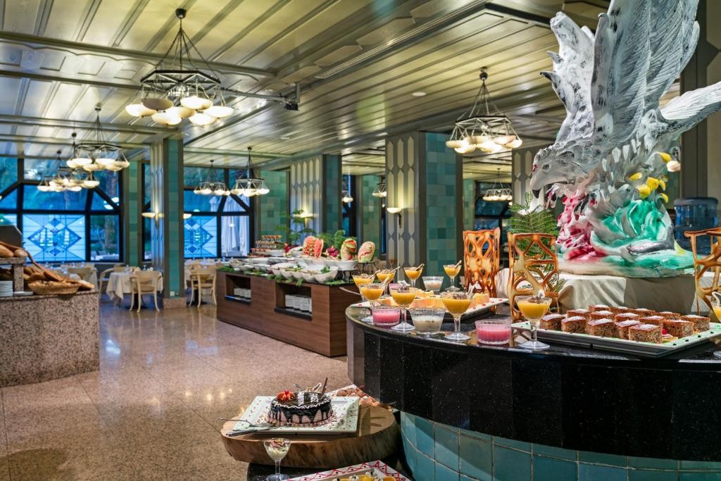 Ozkaymak Falez Hotel