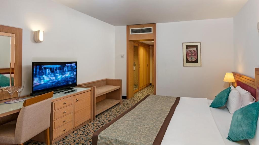 Ozkaymak Falez Hotel