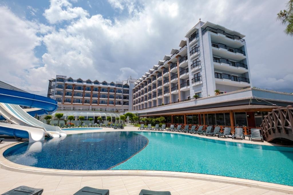 FORE RESORT & SPA