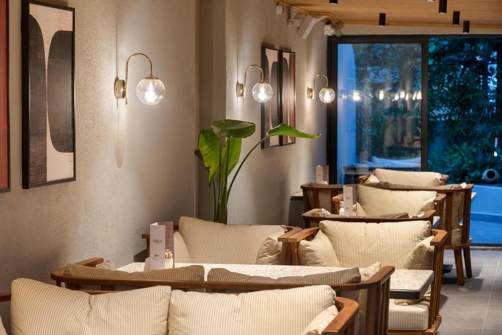 Sherwood Premio Hotel