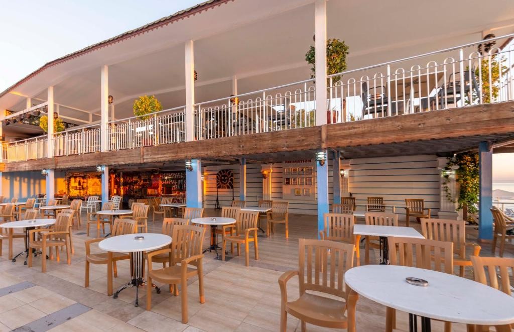 Armas Beach - All Inclusive
