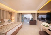 Визия от Xperia Saray Beach Hotel - All Inclusive