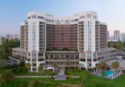 Akra Hotel