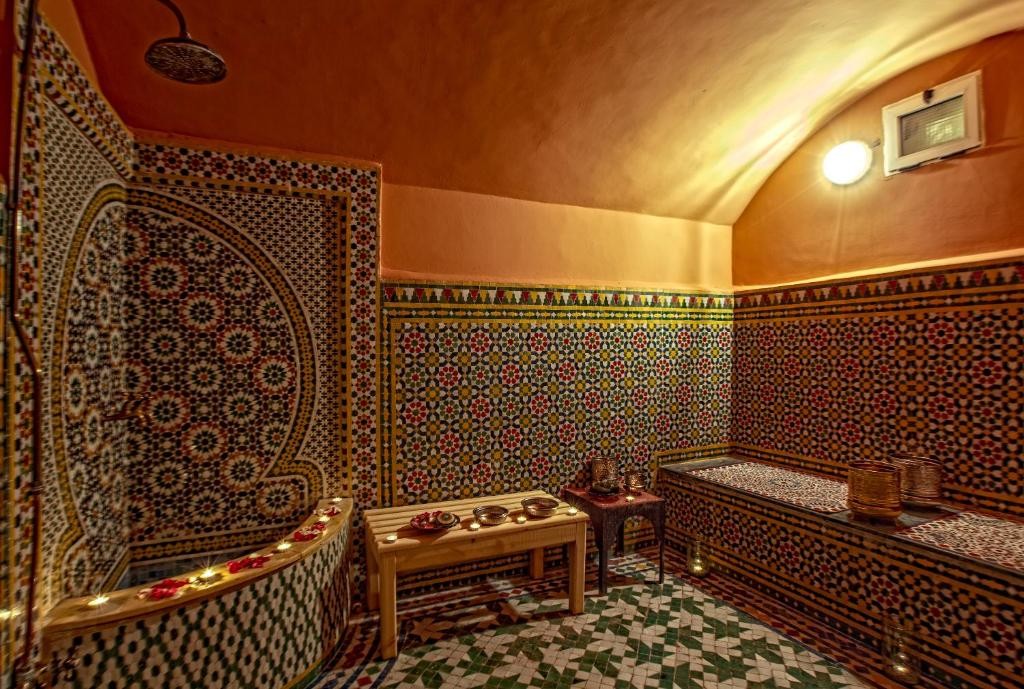 Royal Mirage Deluxe Hotel