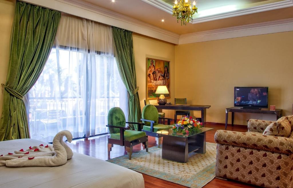 Royal Mirage Deluxe Hotel
