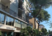 AURA LIVING HOTEL