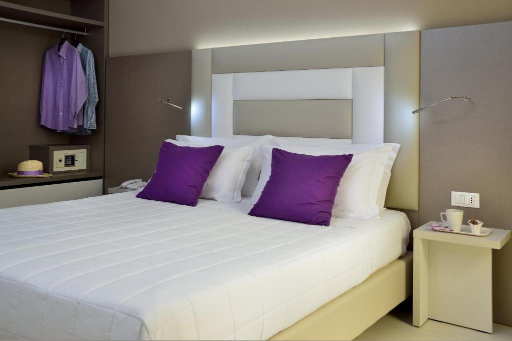 HOTEL BOEMIA
