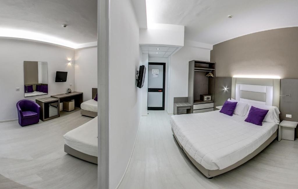 HOTEL BOEMIA