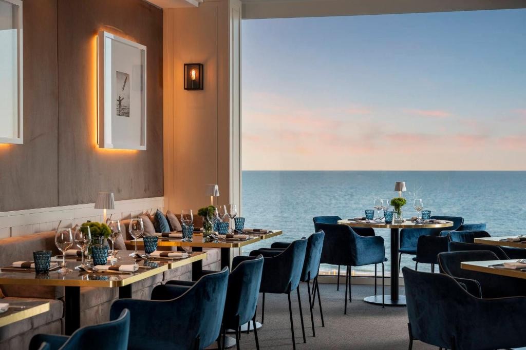 HOTEL LUNGOMARE