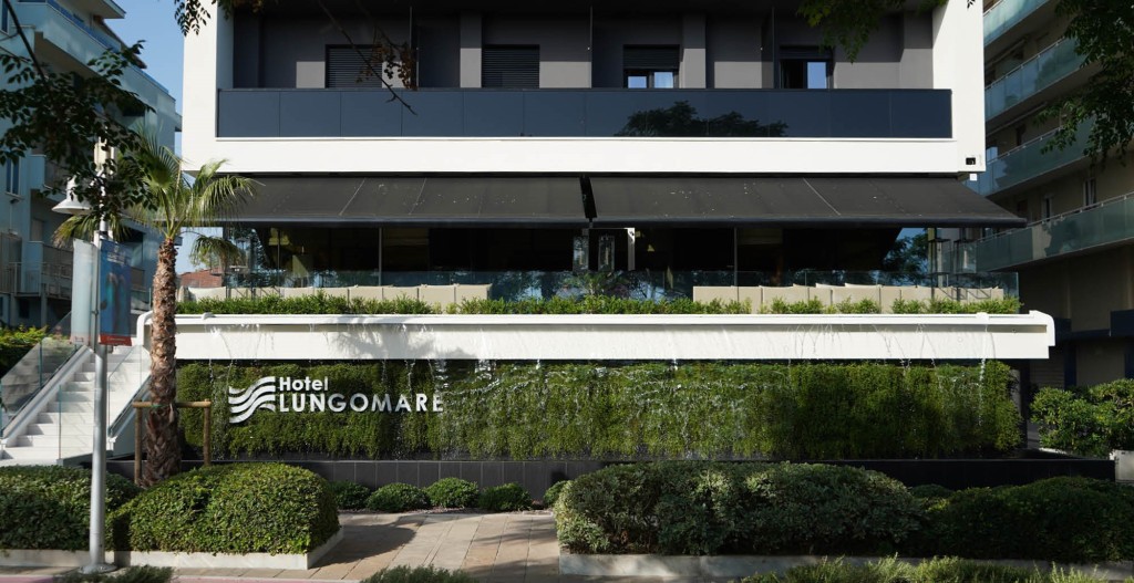 HOTEL LUNGOMARE