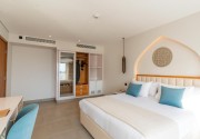 POSH CLUB SUNRISE REMAL BEACH