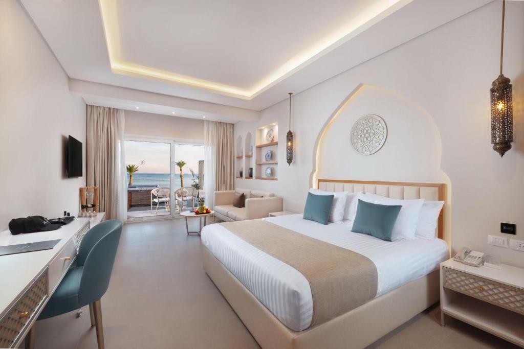 POSH CLUB SUNRISE REMAL BEACH