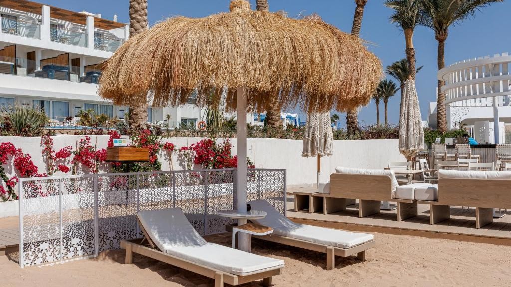 POSH CLUB SUNRISE REMAL BEACH