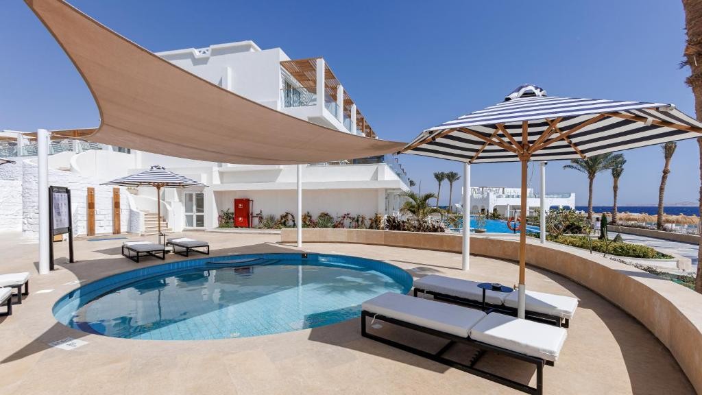 POSH CLUB SUNRISE REMAL BEACH