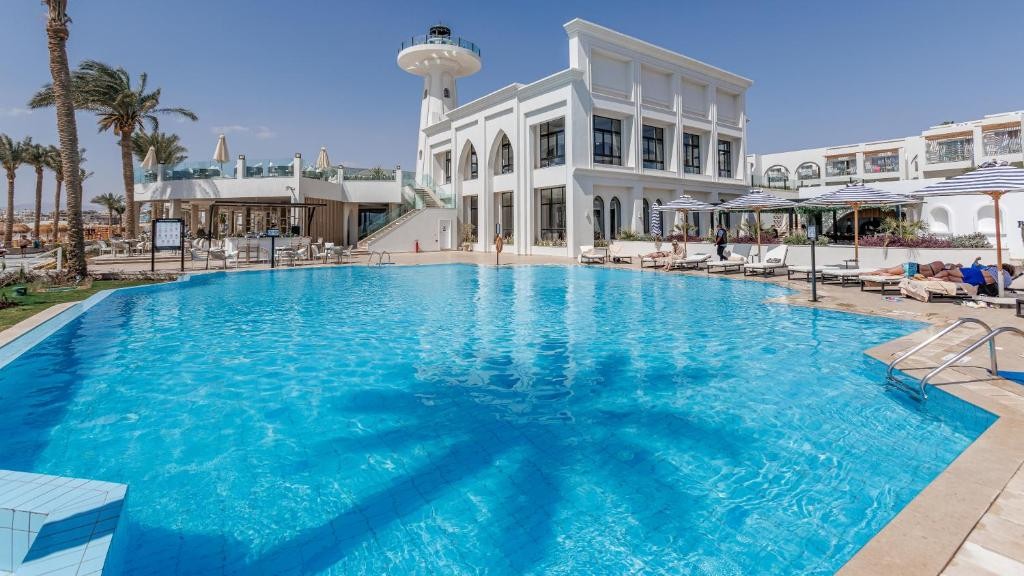 POSH CLUB SUNRISE REMAL BEACH