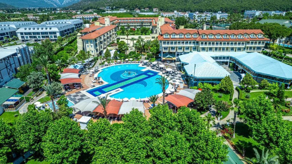 LE JARDIN RESORT (EX.QUEENS PARK LE JARDIN HOTEL)