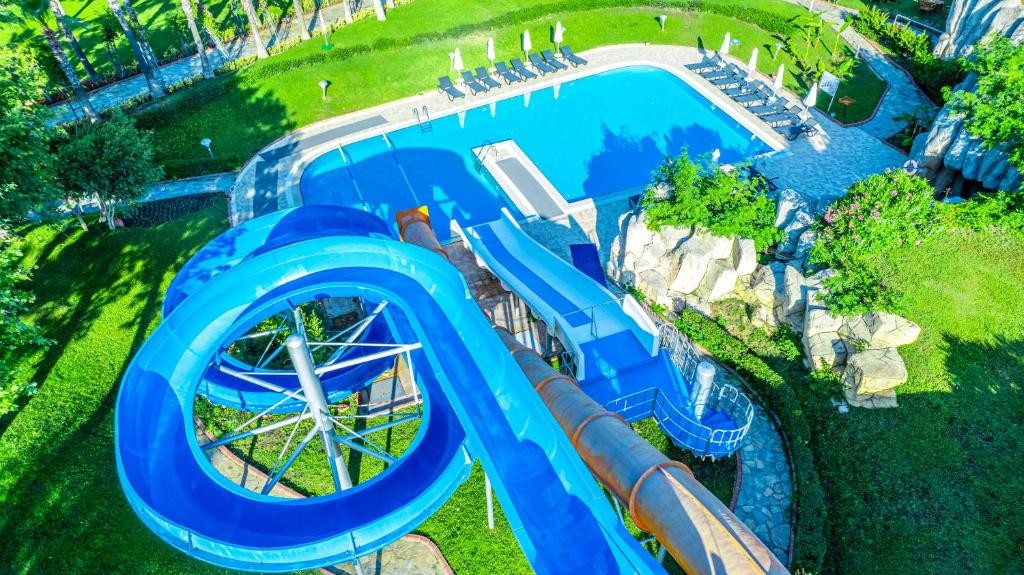LE JARDIN RESORT (EX.QUEENS PARK LE JARDIN HOTEL)