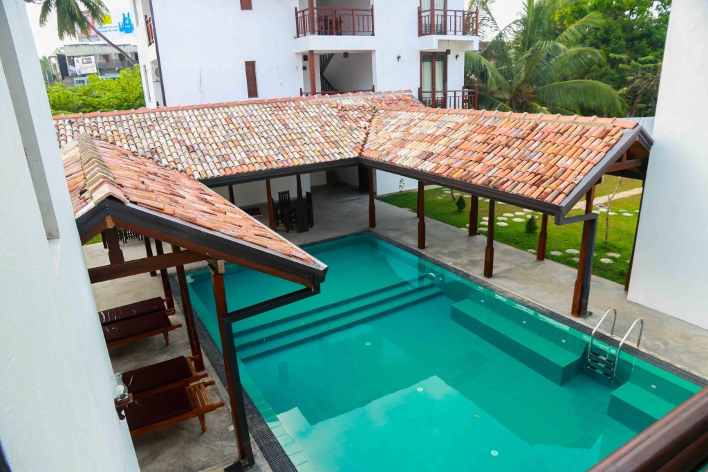 Lagoon Bouitique Hotel