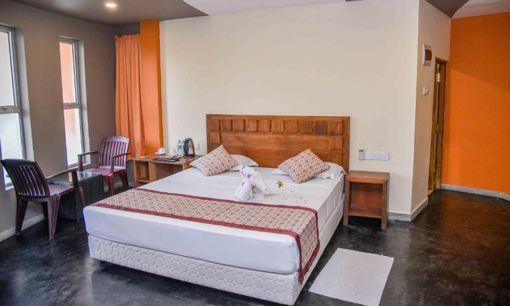 Ceylon Sea Hotel