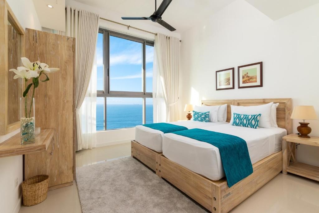 Oceanfront Condominium - Galle