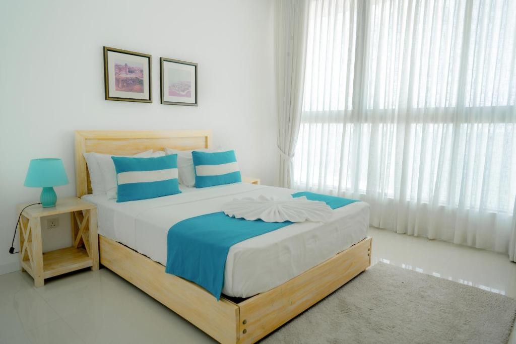 Oceanfront Condominium - Galle