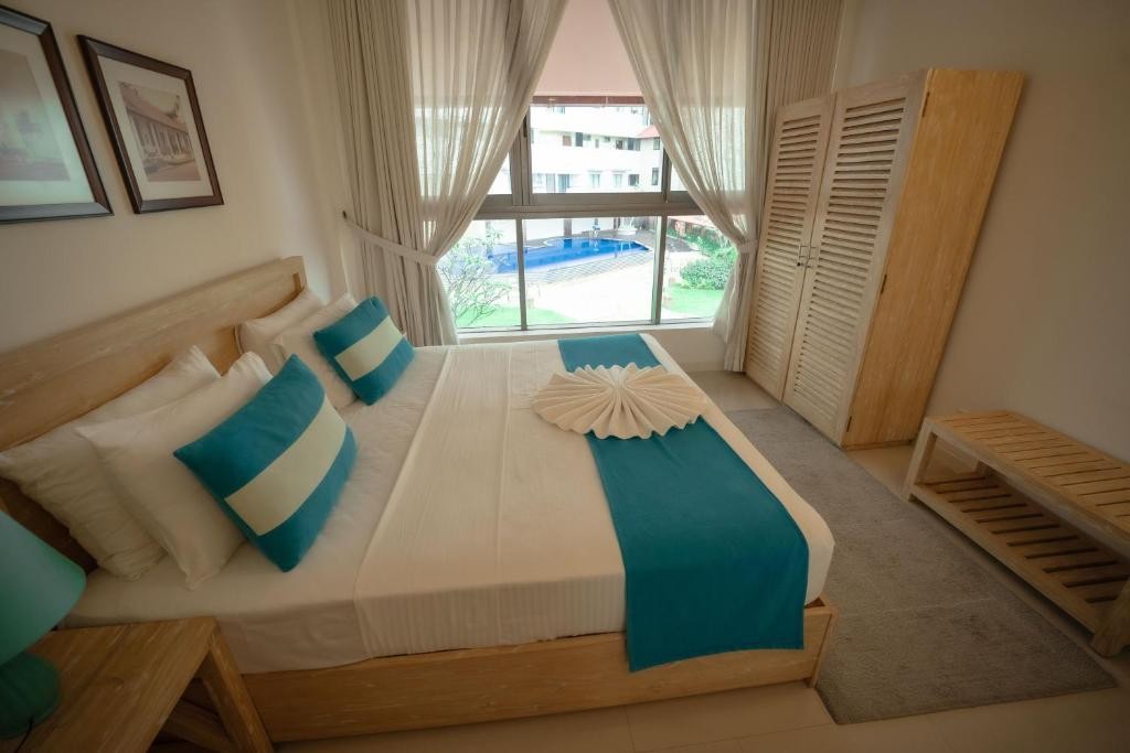 Oceanfront Condominium - Galle