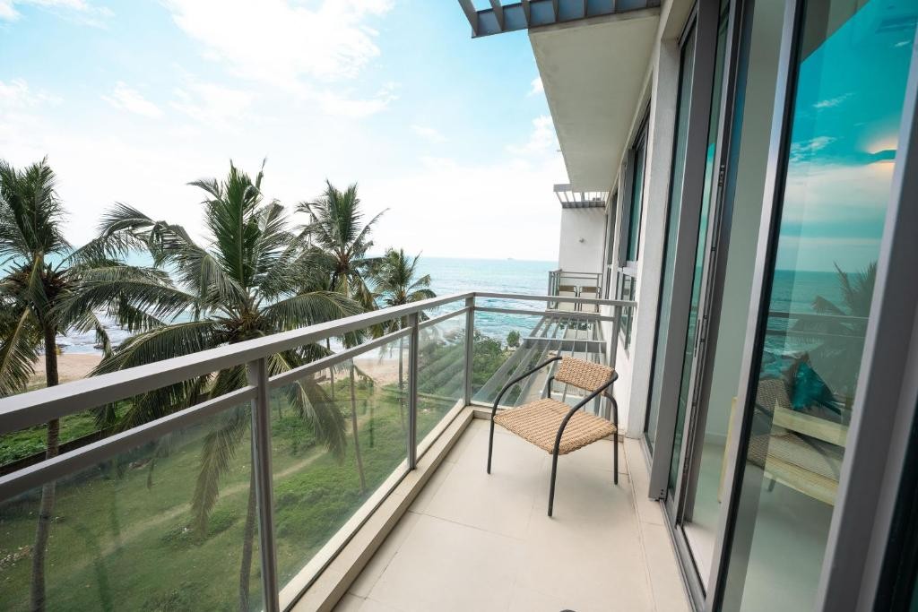 Oceanfront Condominium - Galle