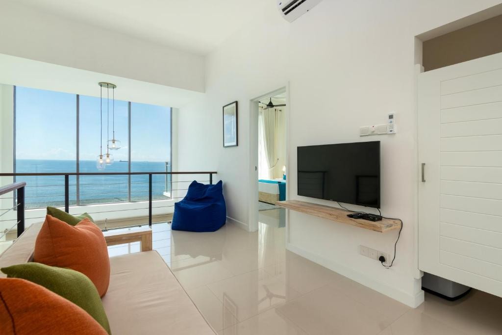 Oceanfront Condominium - Galle