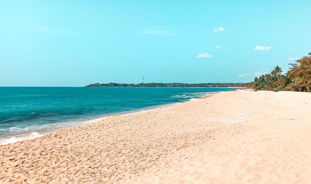 Lagoon Paradise Beach Resort