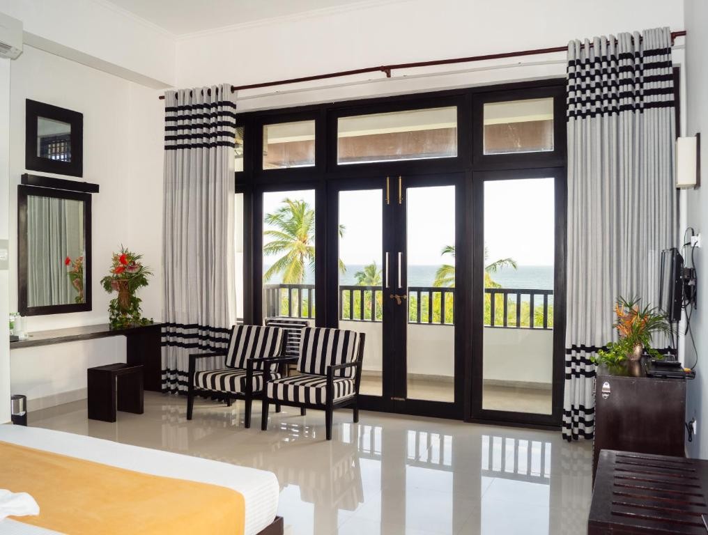 Lagoon Paradise Beach Resort