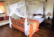 Lanka Beach Bungalows & Villa