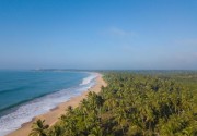 Lanka Beach Bungalows & Villa