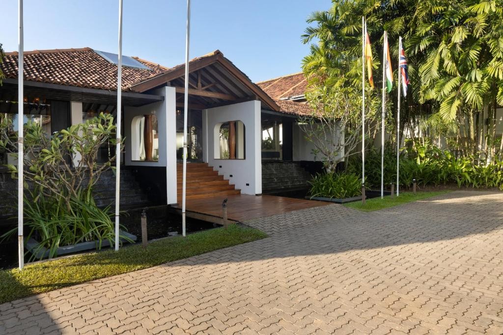 Ekho Surf Hotel