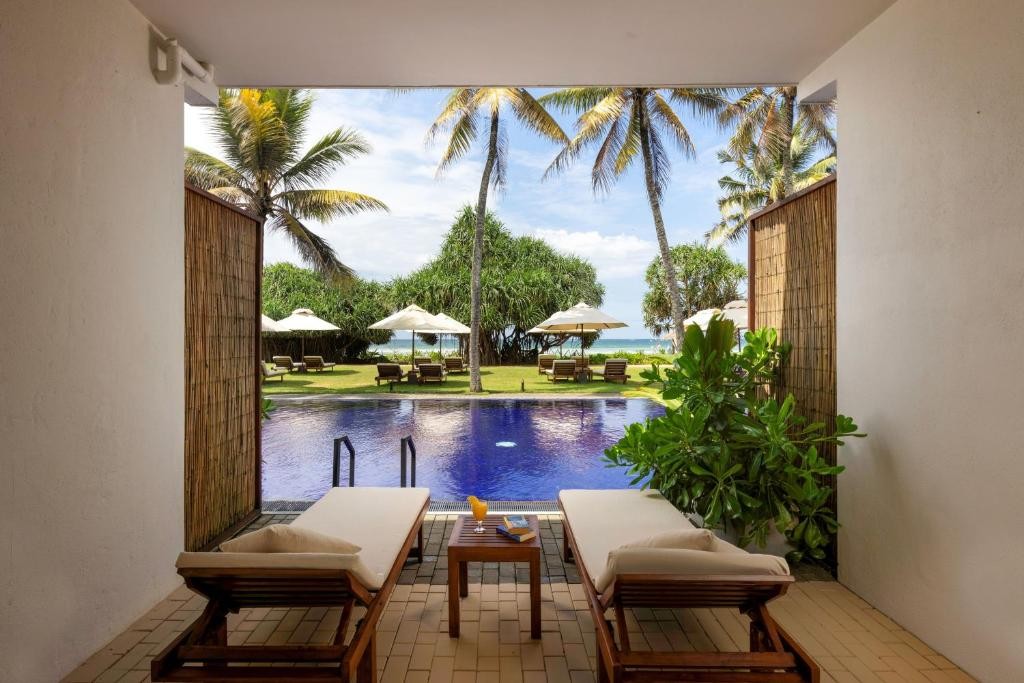 Ekho Surf Hotel