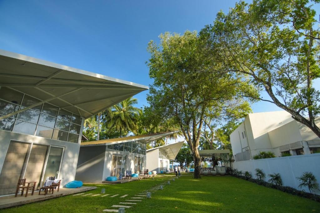 Mawella Beach Resort
