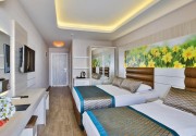 OJI BEACH HOTEL ( EX.OPIA HOTEL)