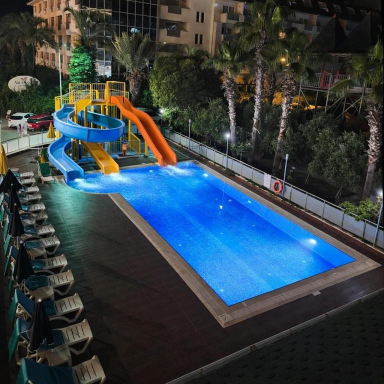 OJI BEACH HOTEL ( EX.OPIA HOTEL)