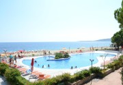 Estella Club