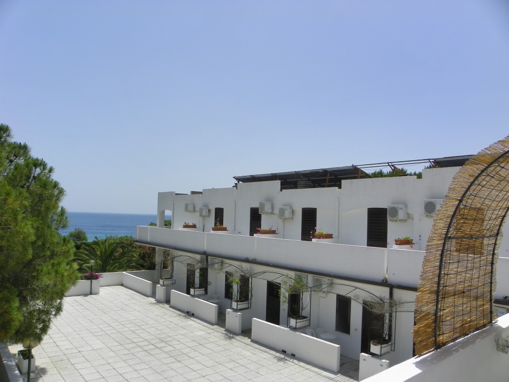 Estella Club