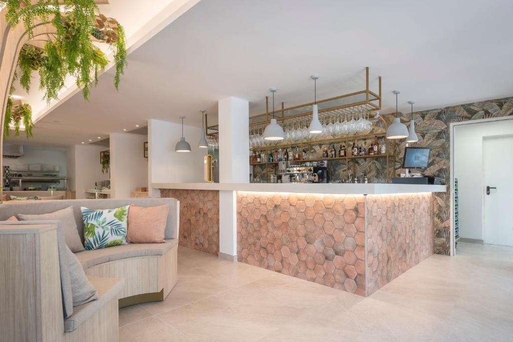 Valentin Grand Park Suite Hotel