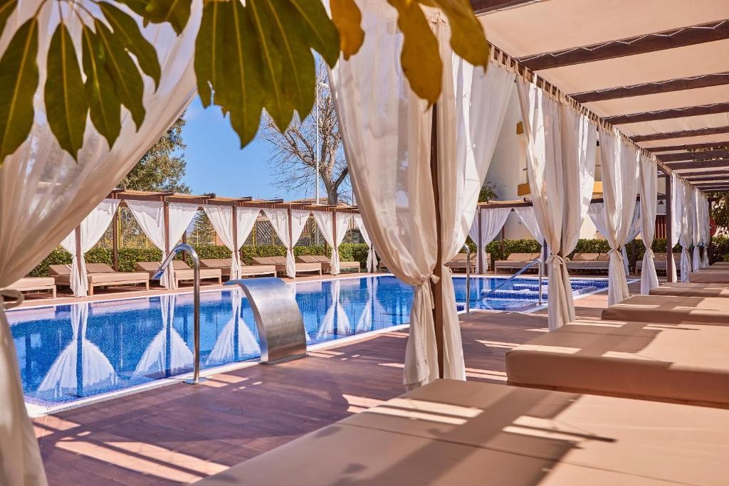 Zafiro Tropic & Spa