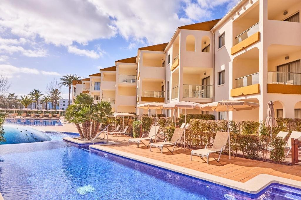 Zafiro Tropic & Spa