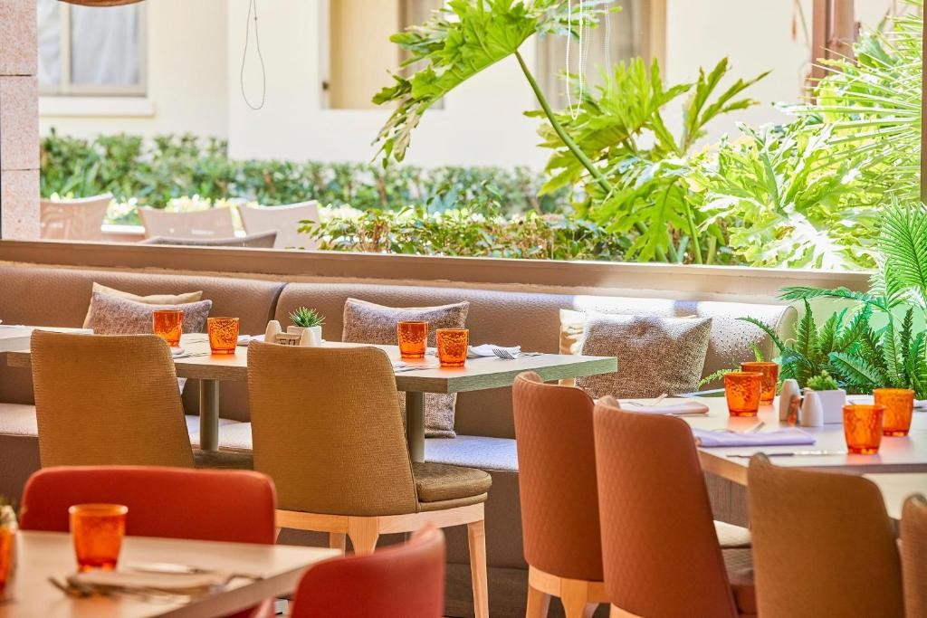 Zafiro Tropic & Spa