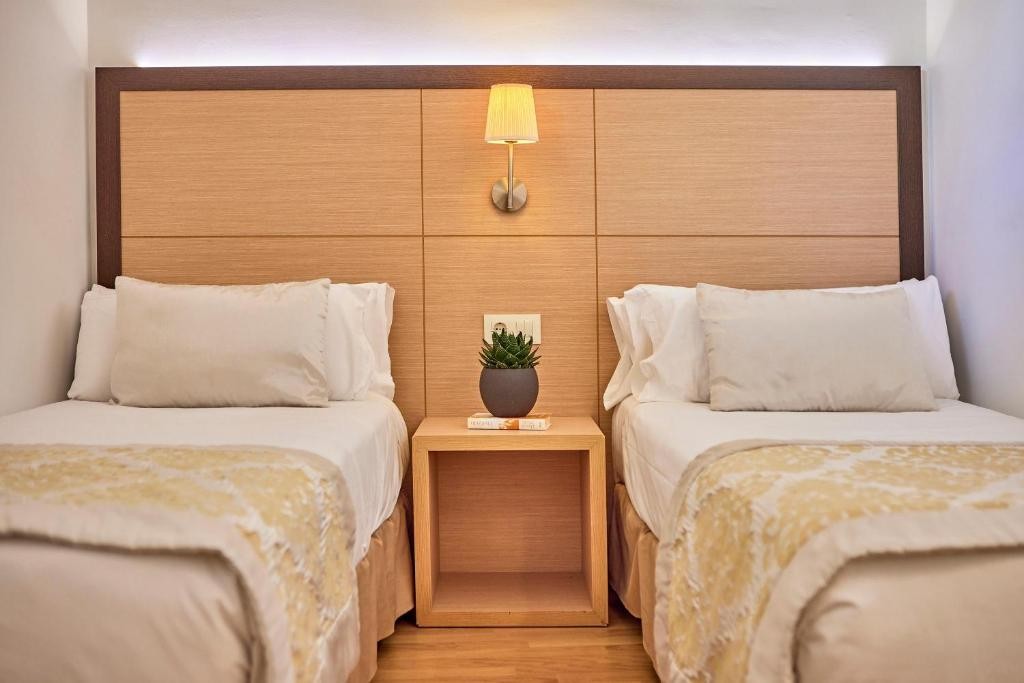Zafiro Tropic & Spa