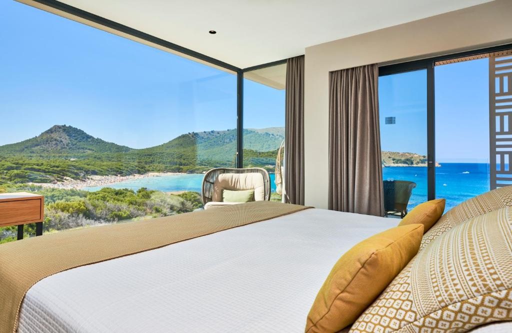 S'Entrador Playa Hotel & SPA