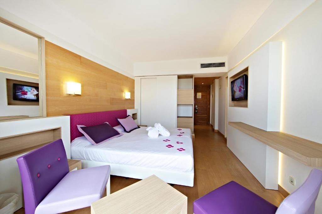 S'Entrador Playa Hotel & SPA